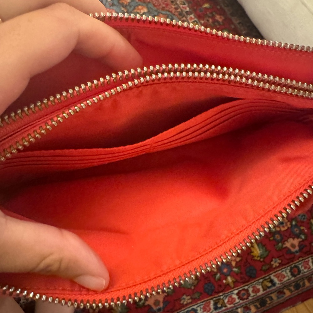 lululemon athletica Now And Always Pouch Puffy - Picture 3 of 4